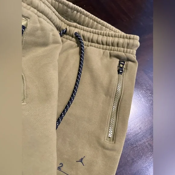 Jordan Olive Green Sweatpants Size XS 23 Engineered